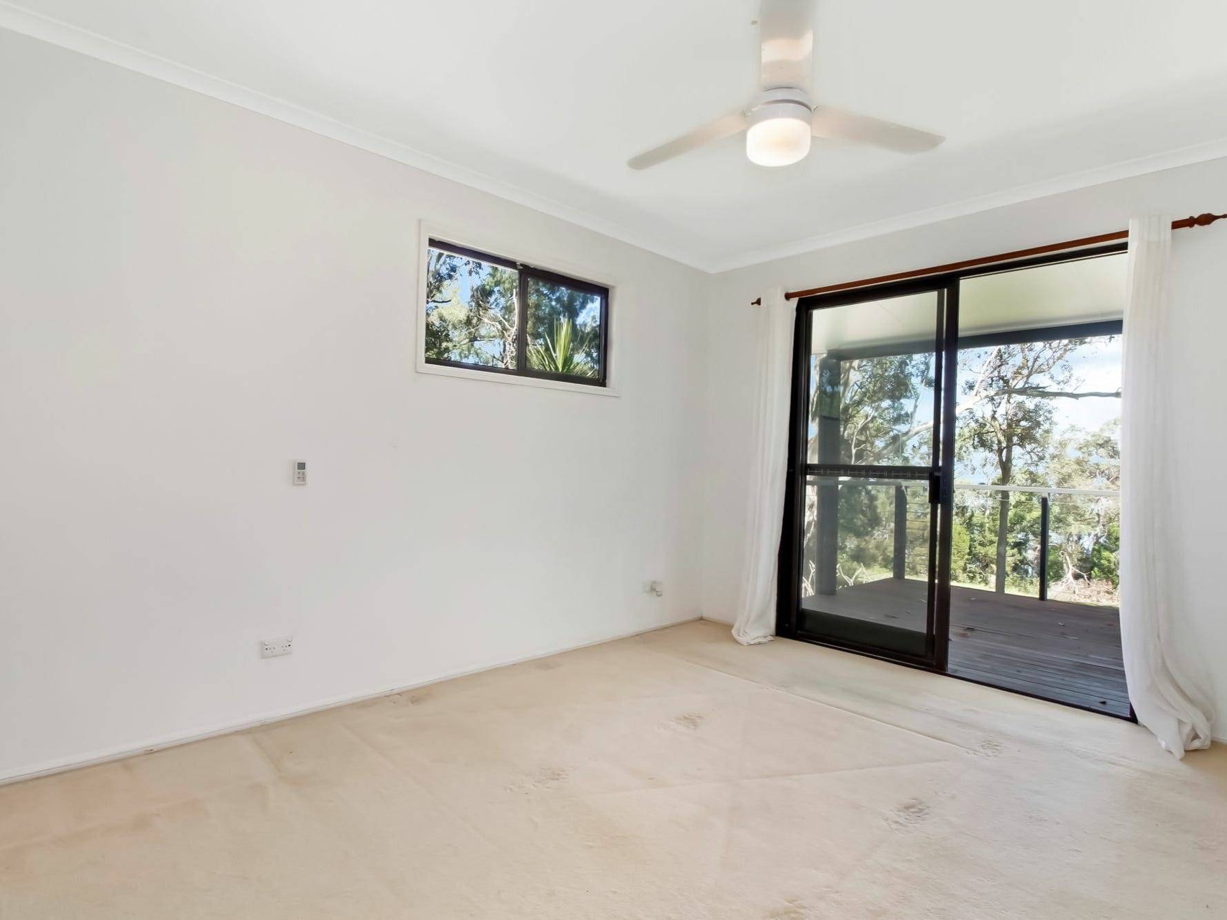 8-10 Cliff Terrace, Macleay Island, Macleay Island - Thumbnail 7