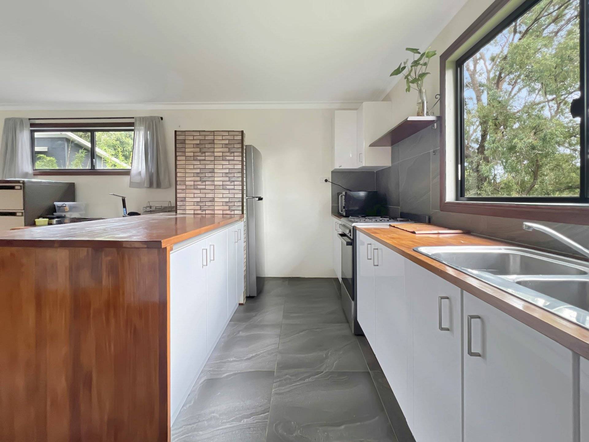 2 Granadilla Street, Macleay Island, Macleay Island - Thumbnail 5