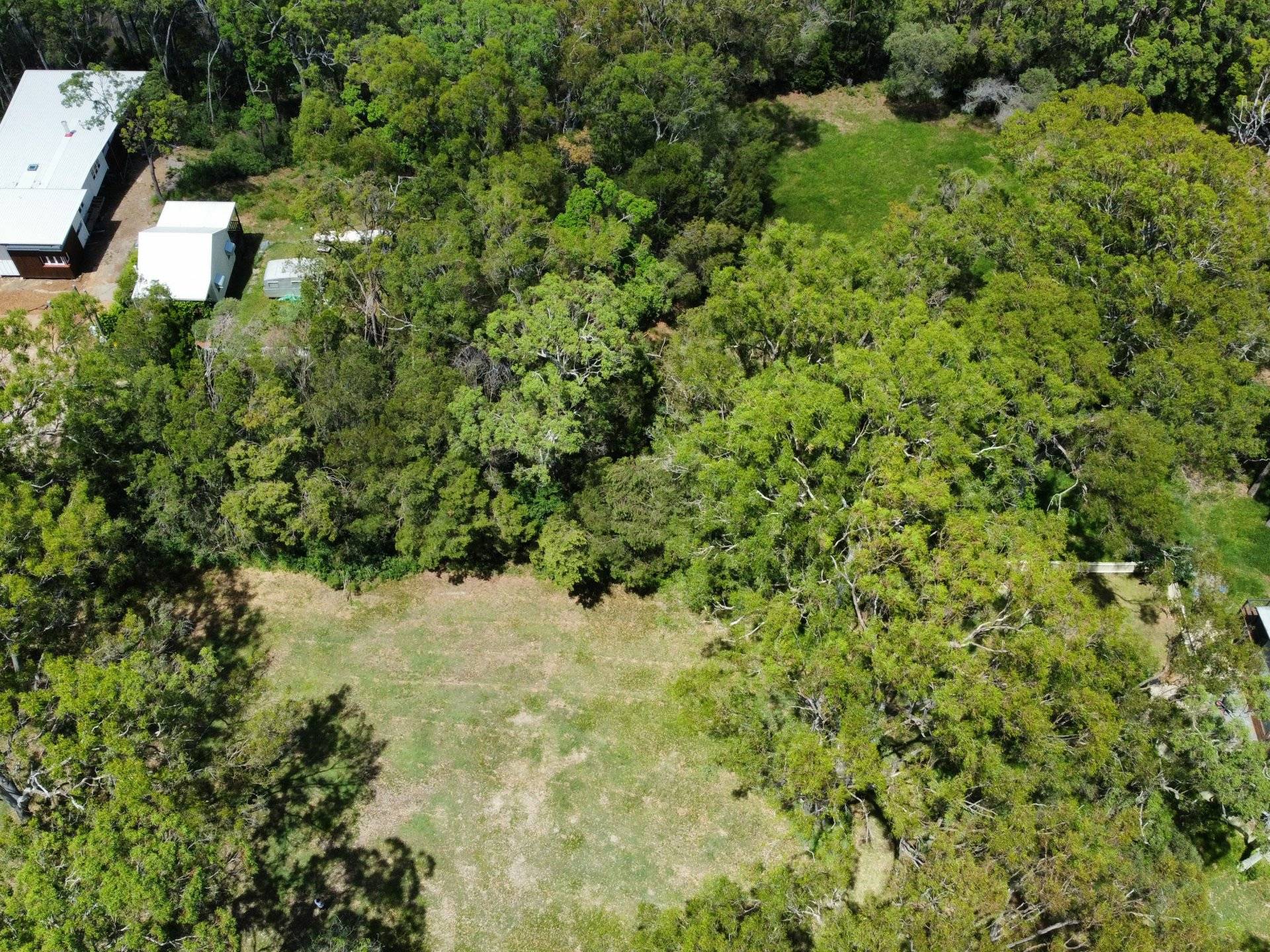 4 Cliff Terrace, Macleay Island, Macleay Island - Thumbnail 2