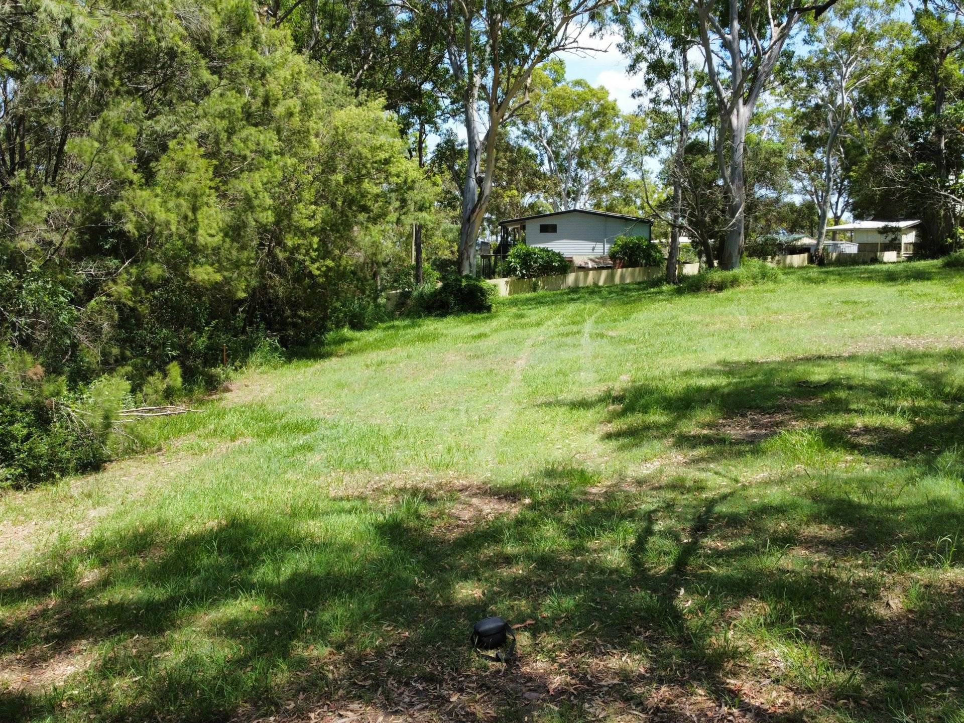 6 Cliff Terrace, Macleay Island, Macleay Island - Thumbnail 3