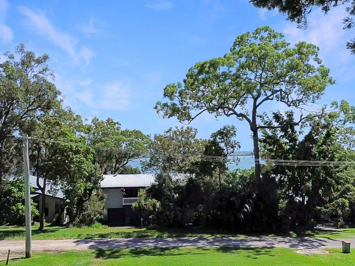 18 Cliff Terrace, Macleay Island, Macleay Island - Thumbnail 5