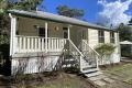 2 Bedroom Charming Queenslander in Great Location