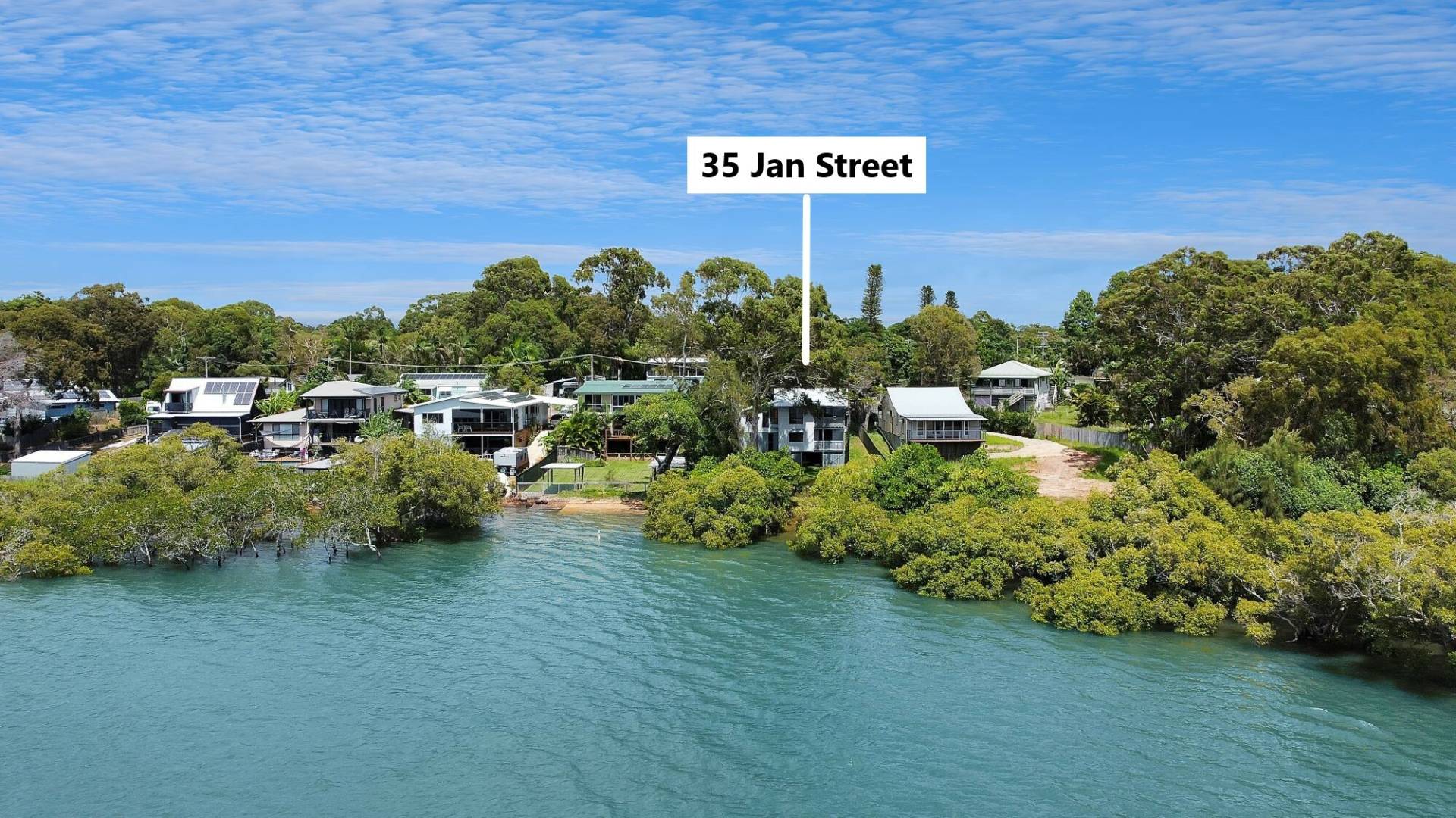 35 Jan Street, Macleay Island, Macleay Island - Image 1