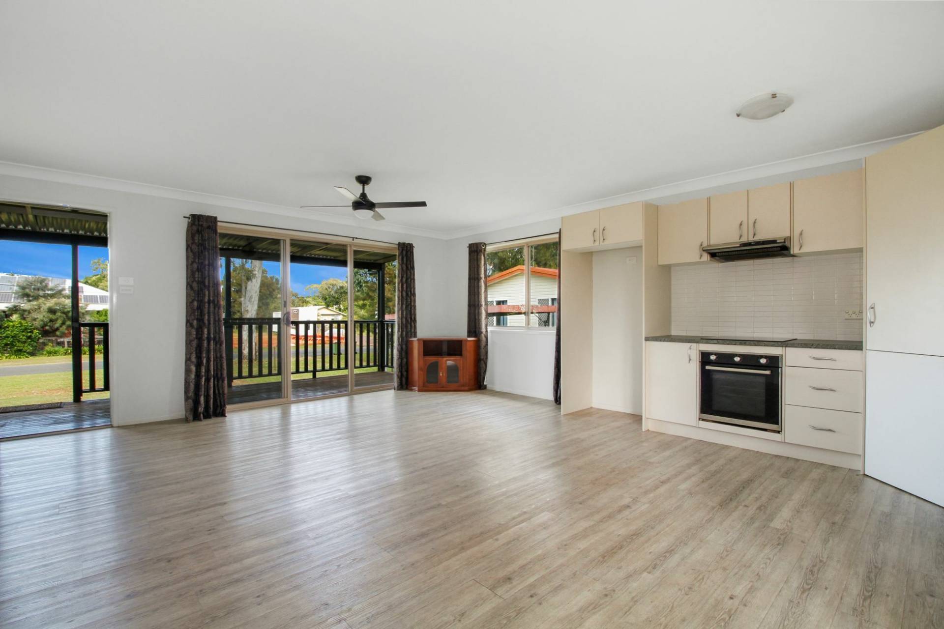 63 Francis Rd, Macleay Island, Macleay Island - Thumbnail 3