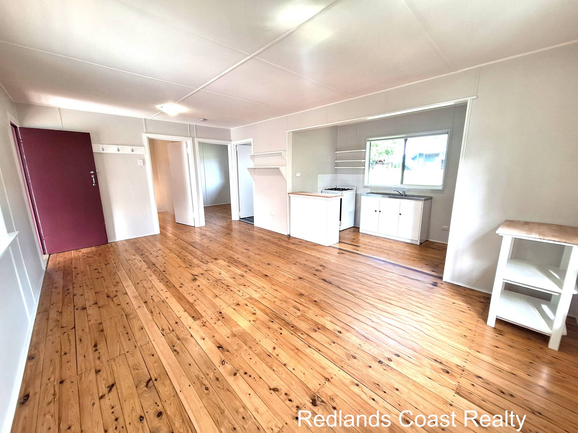 27 Betty St, Macleay Island, Macleay Island - Thumbnail 3