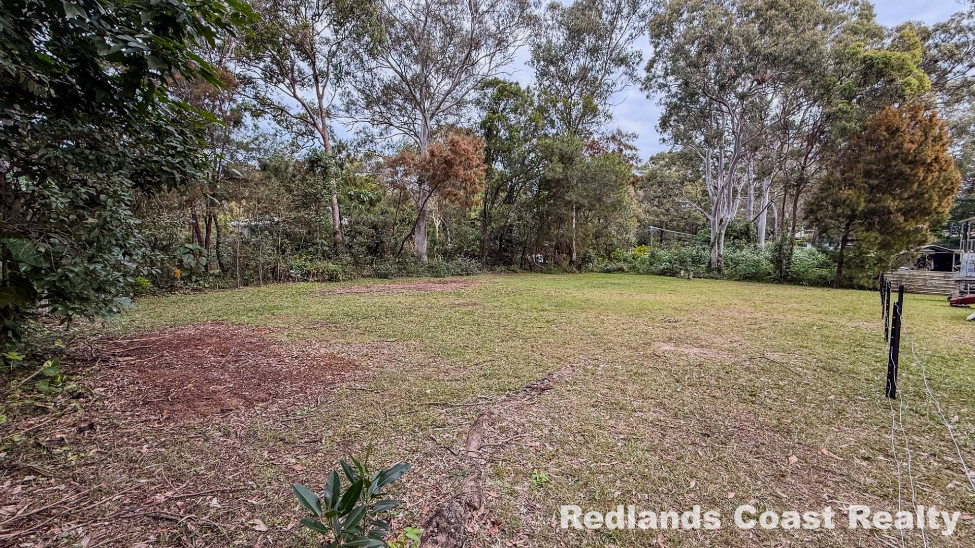 30 Bruce St, Lamb Island, Lamb Island - Thumbnail 3