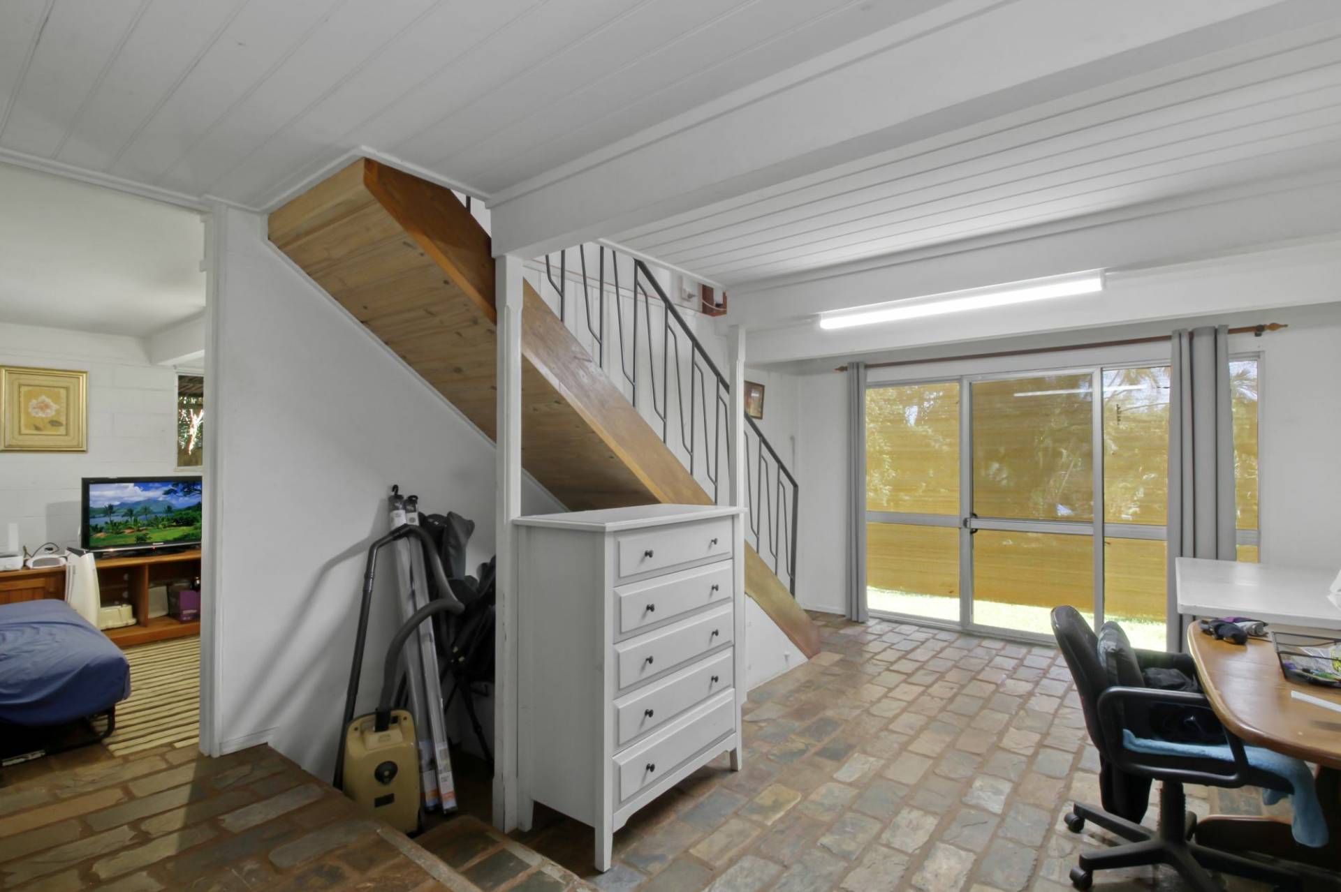 43 High Central Rd, Macleay Island, Macleay Island - Thumbnail 6