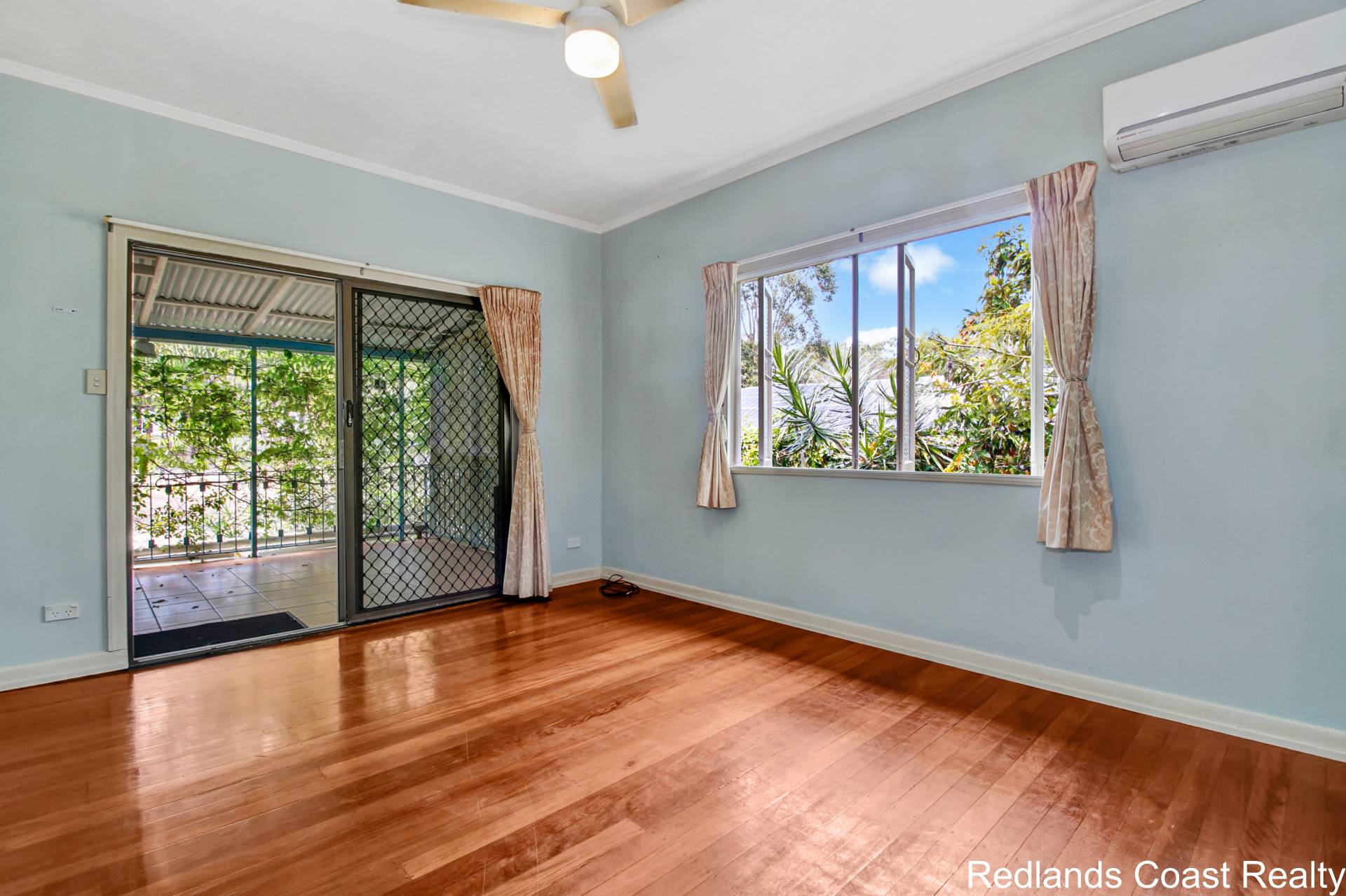 33 Alexander St, Macleay Island, Macleay Island - Thumbnail 2
