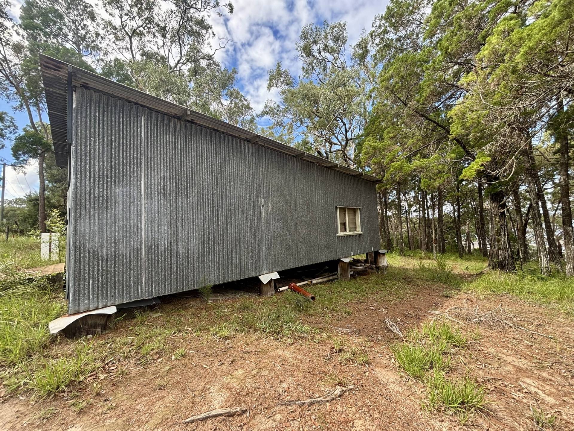 14 High Central Road, Macleay Island, Macleay Island - Thumbnail 4