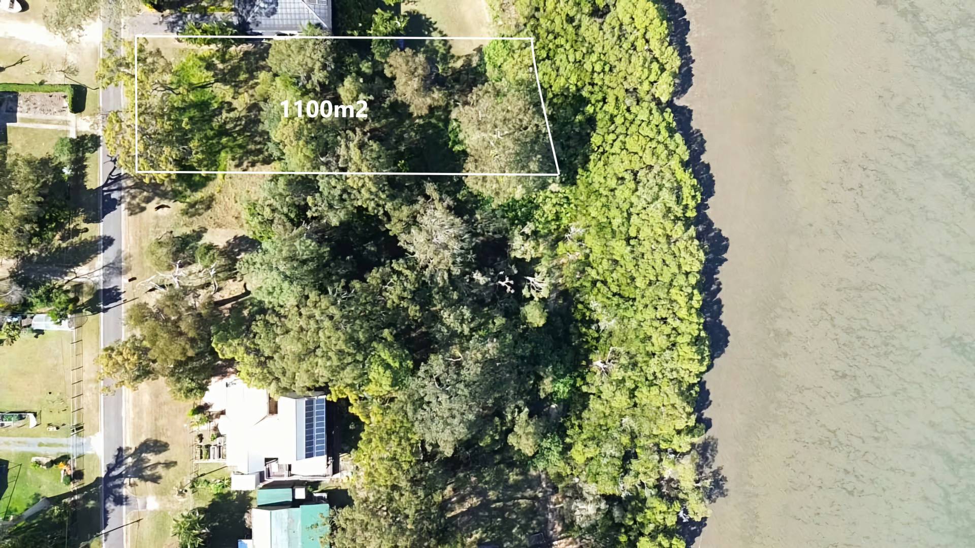 7 Coast Road, Macleay Island, Macleay Island - Thumbnail 2