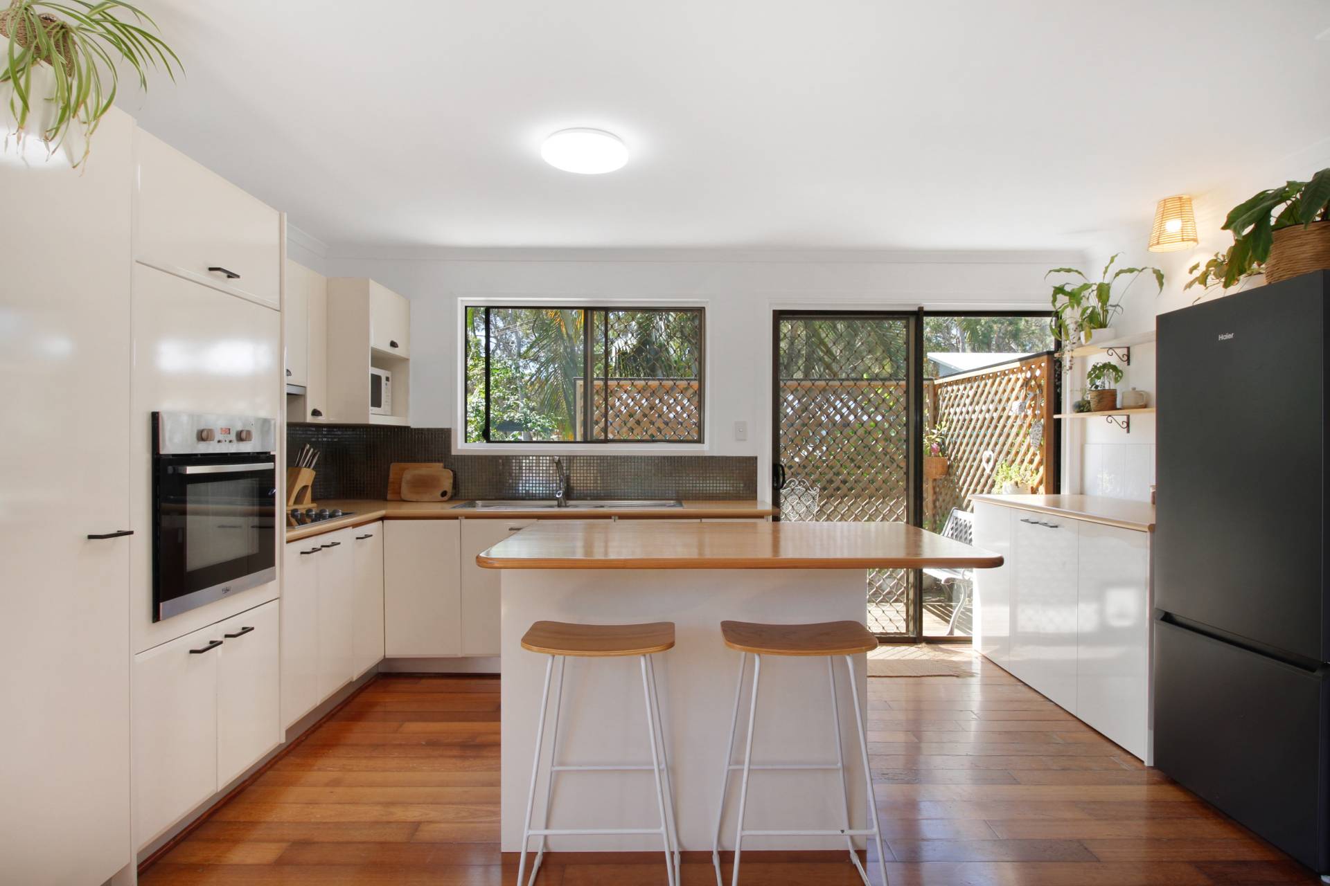 9 - 11 Aruma Street, Macleay Island, Macleay Island - Thumbnail 4