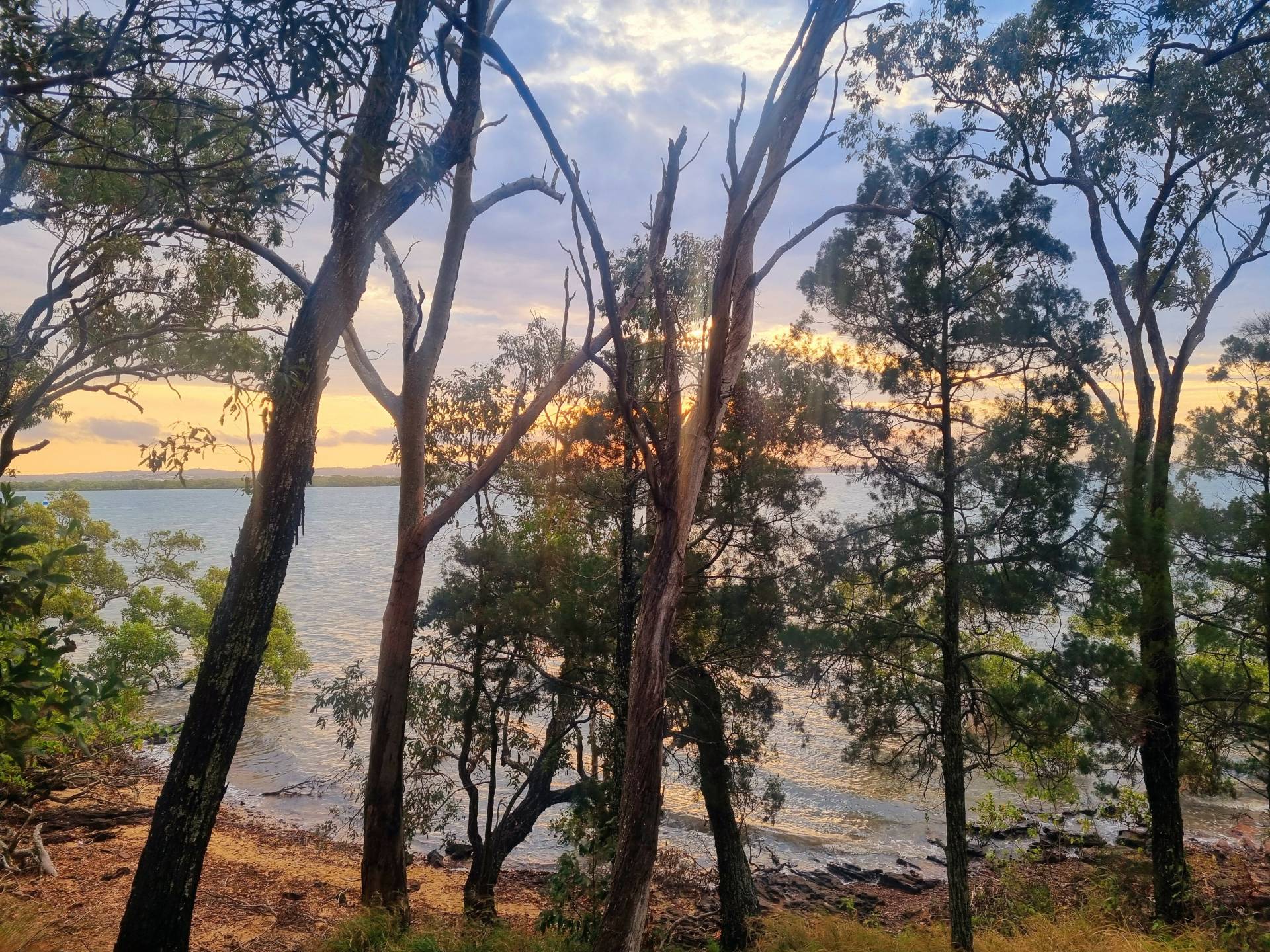 9 Coast Rd, Macleay Island, Macleay Island - Thumbnail 2