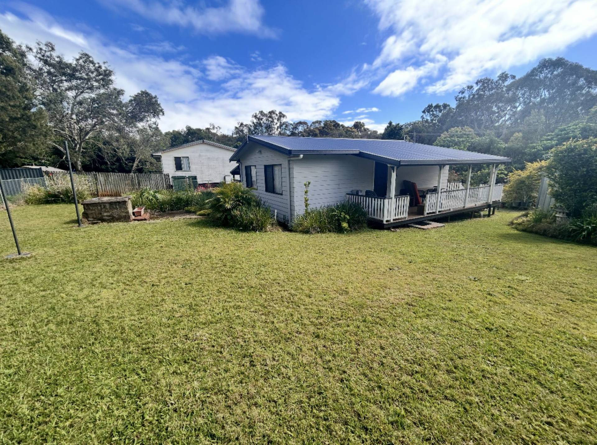 14-16 Granadilla Street, Macleay Island, Macleay Island - Thumbnail 3