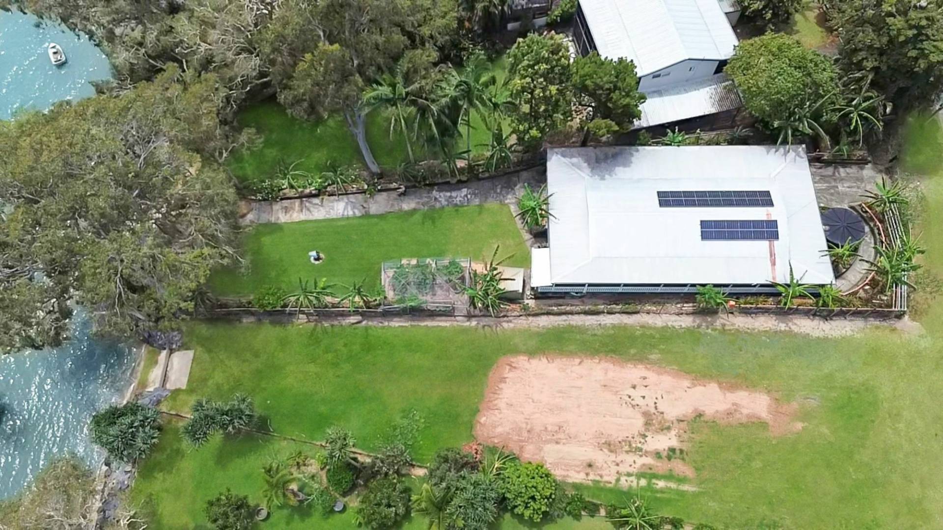 13 Coondooroopa Dr, Macleay Island, Macleay Island - Thumbnail 3