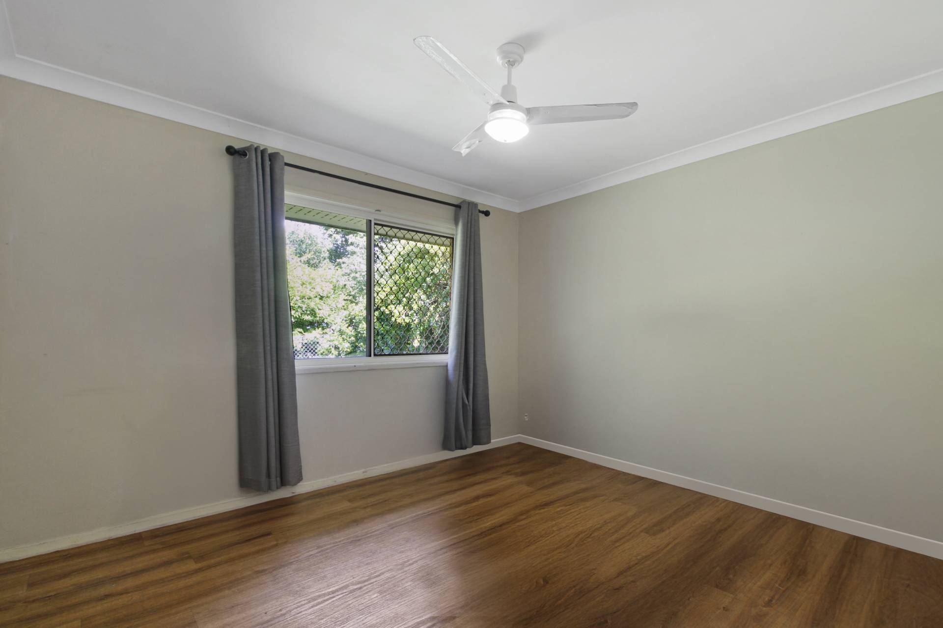 13 Lemontree Dr, Macleay Island, Macleay Island - Thumbnail 3