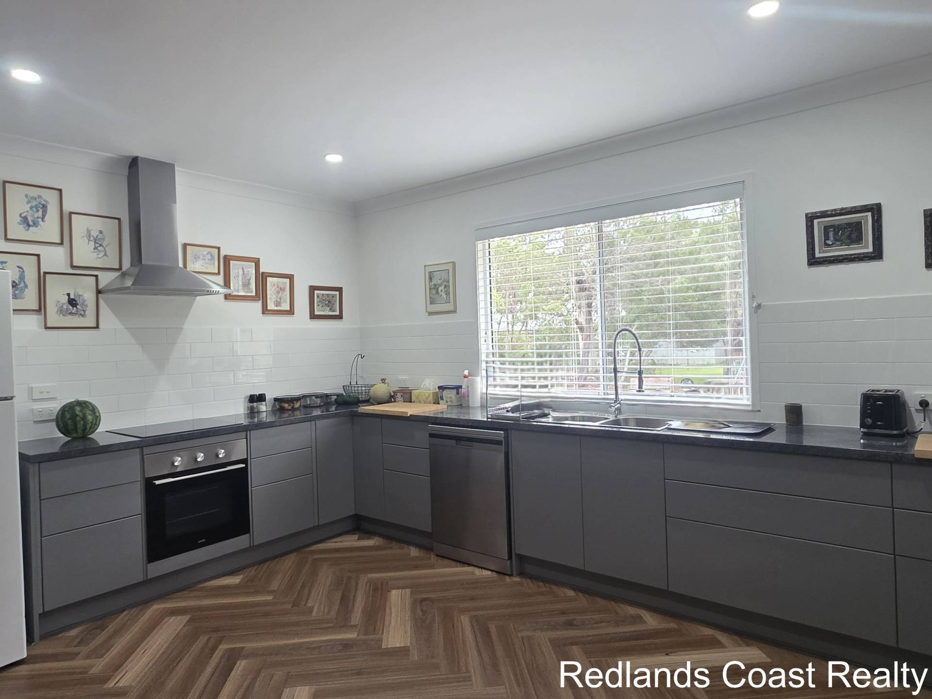 19-21 Wake St, Macleay Island, Macleay Island - Thumbnail 4