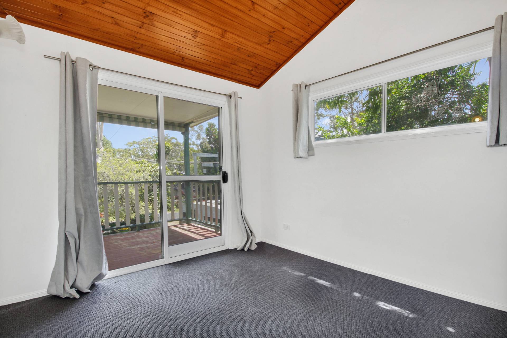 14 Alexander St, Macleay Island, Macleay Island - Thumbnail 3