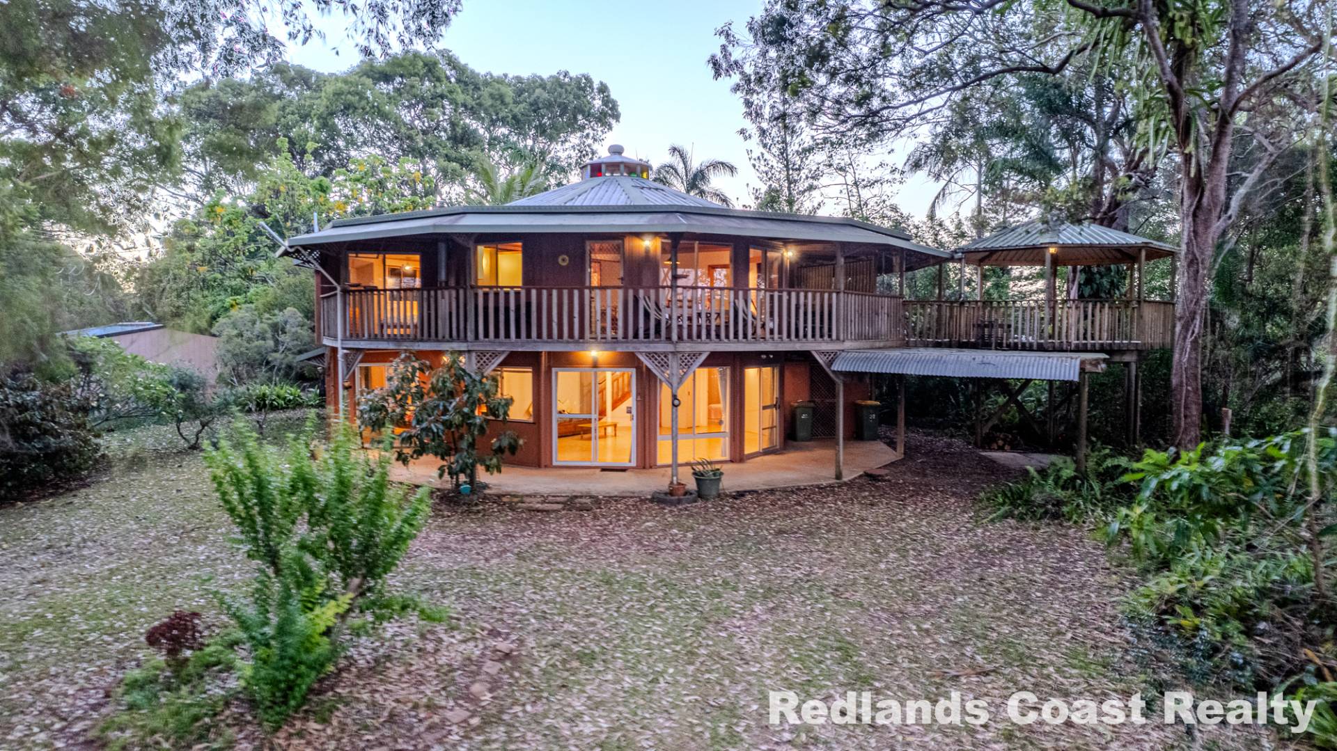1 Clarke Terrace, Lamb Island, Lamb Island - Image 1