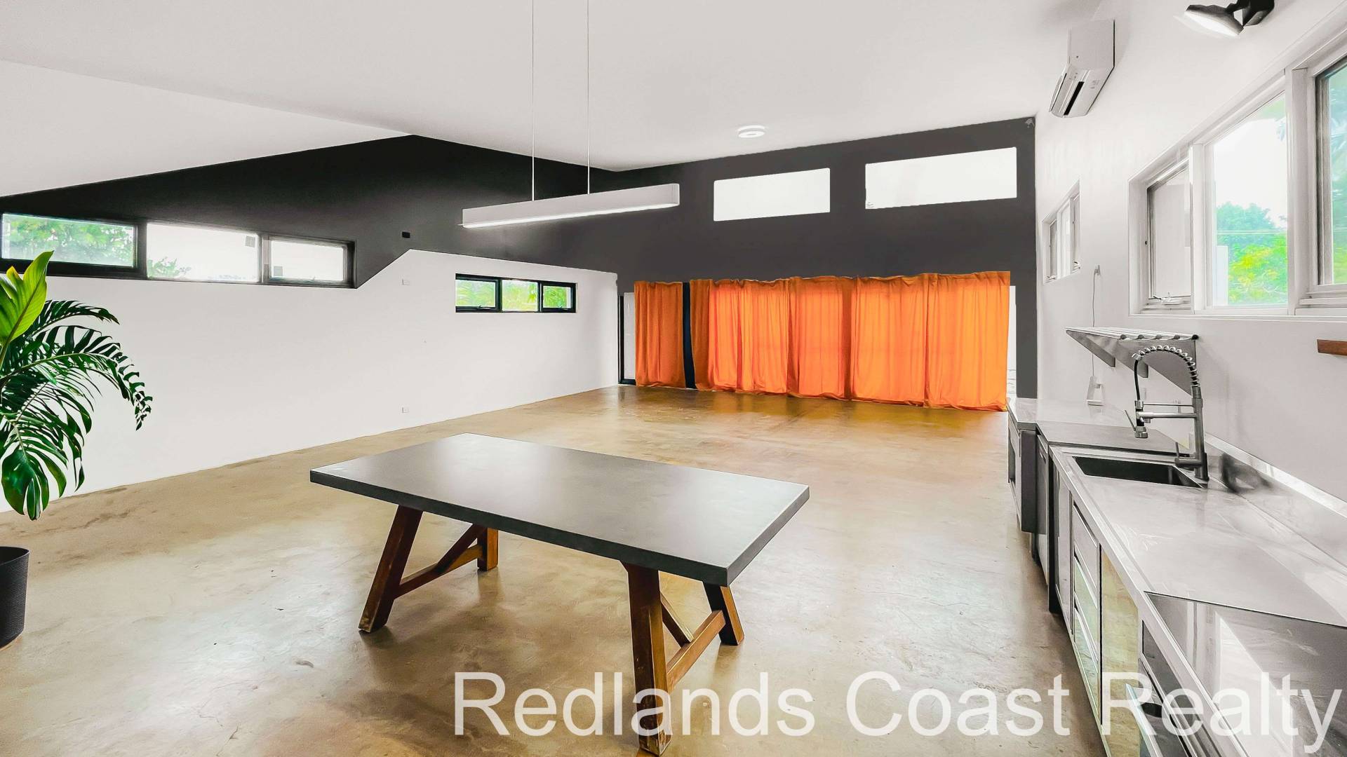 56-58 Lucas Dr, Lamb Island