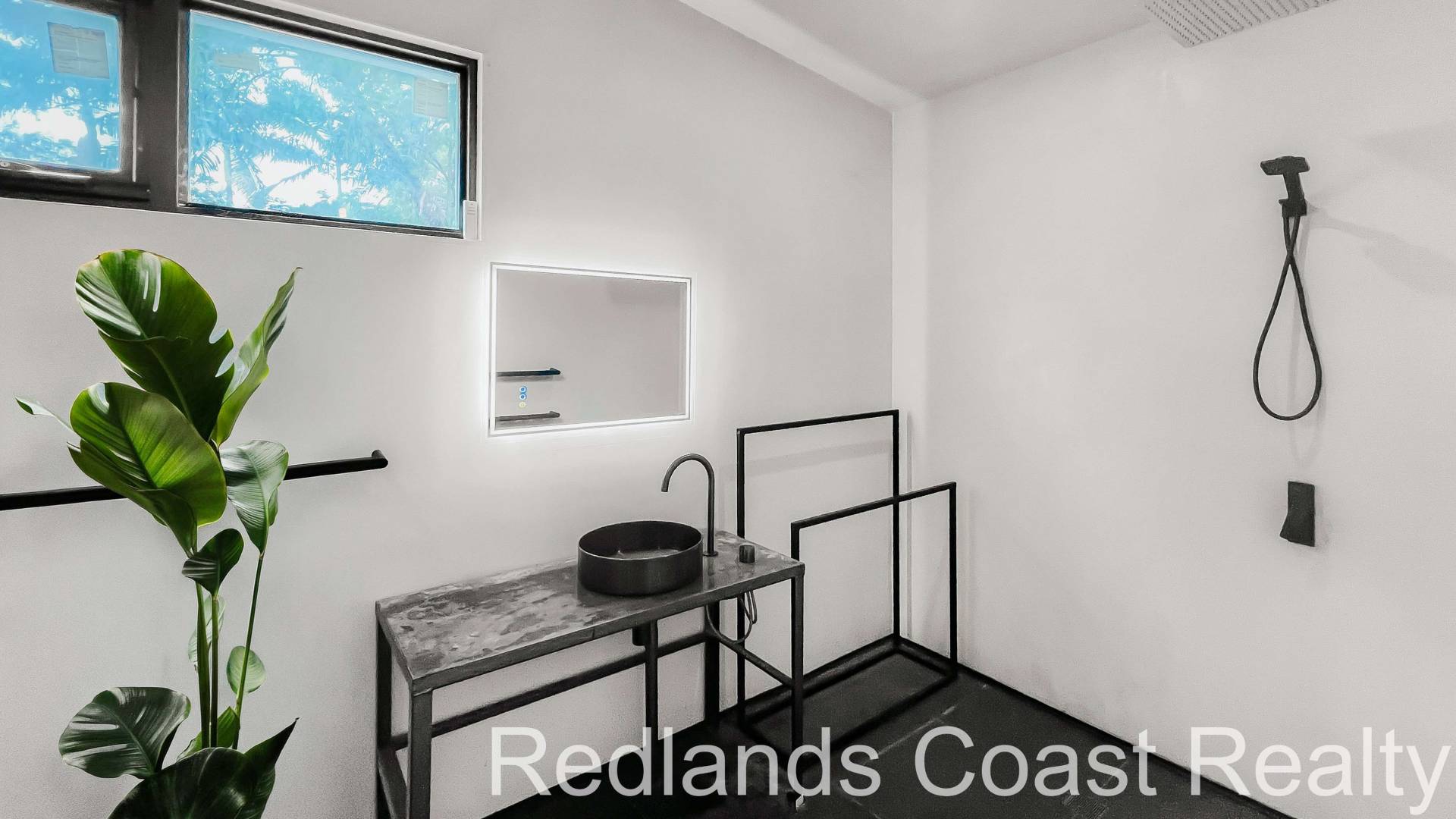 56-58 Lucas Dr, Lamb Island, Lamb Island - Thumbnail 5