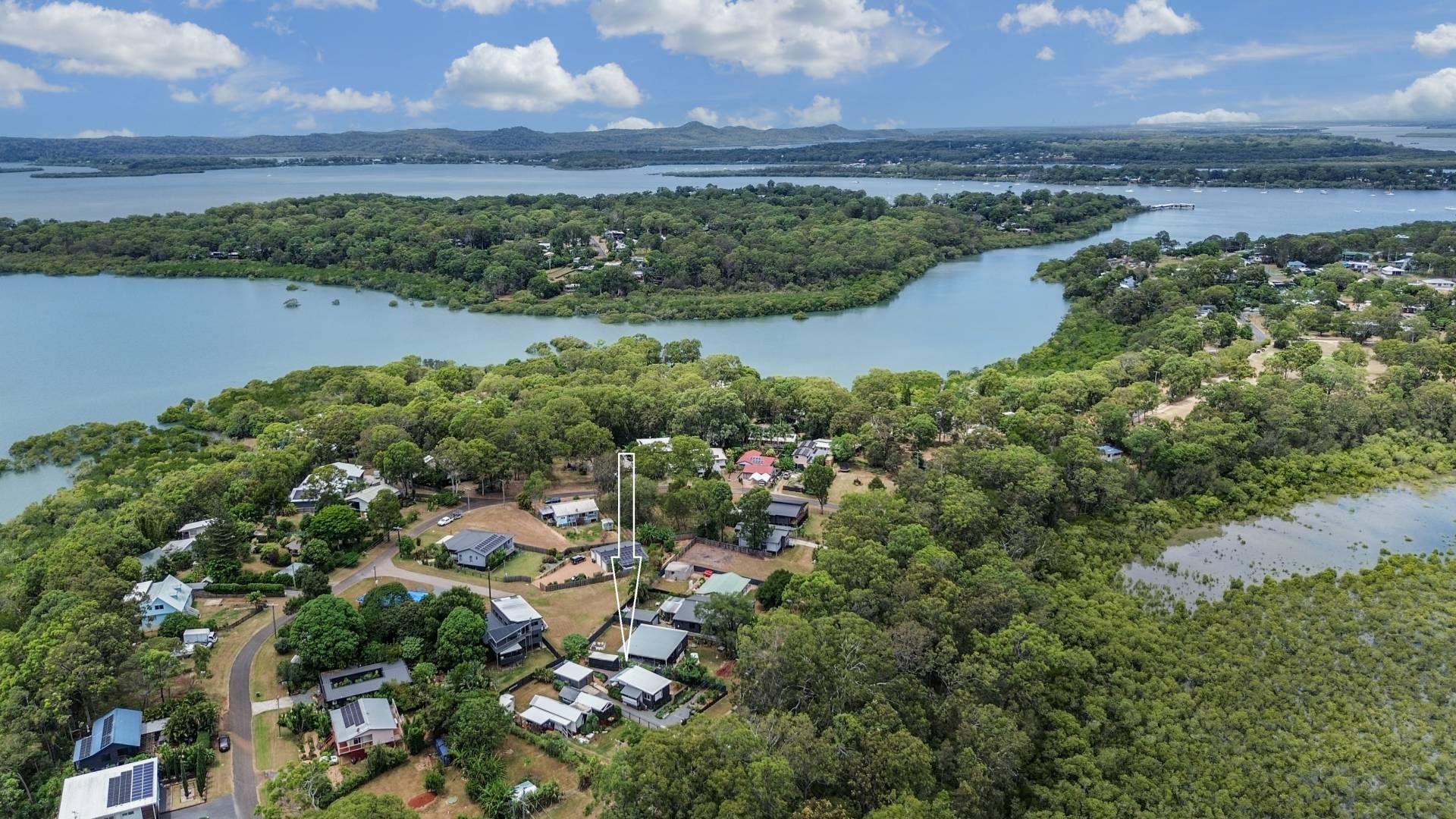 22 Waterside Dr, Macleay Island, Macleay Island - Thumbnail 8