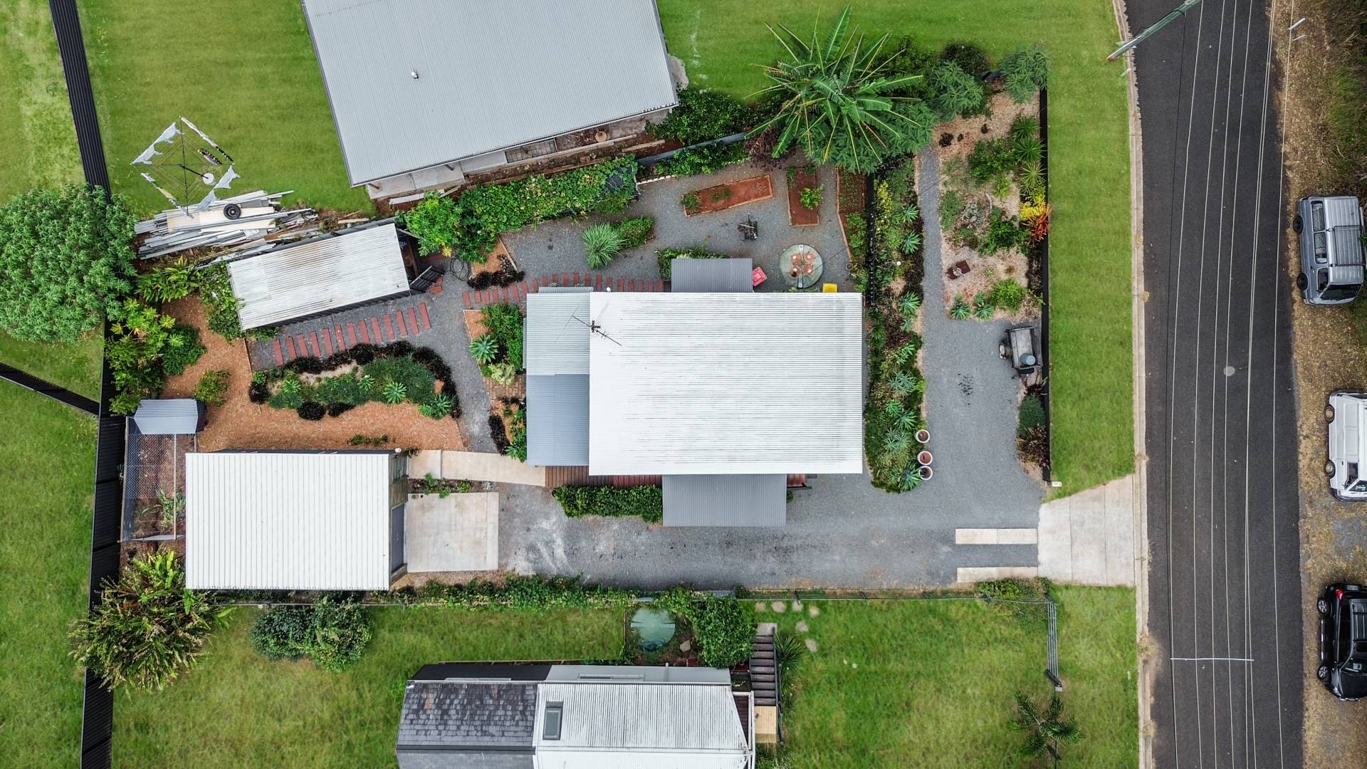 22 Waterside Dr, Macleay Island, Macleay Island - Thumbnail 2
