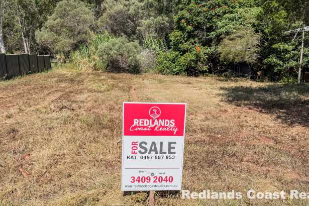 Easy Build Block Close to Ferry & Shops