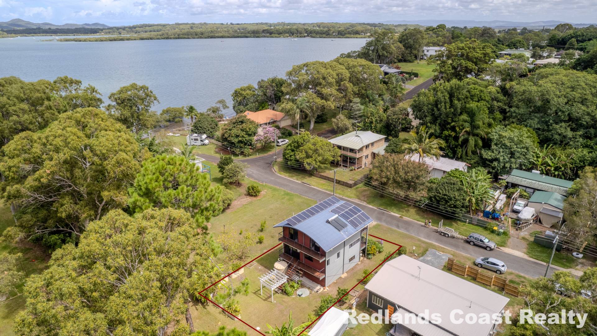 30 Paula Parade, Lamb Island, Lamb Island - Thumbnail 3