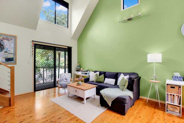 Immaculate Cottage-Style Home