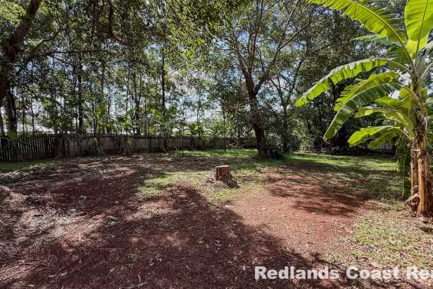 Larger-Than-Average Block in a Prime Town Location 615sqm