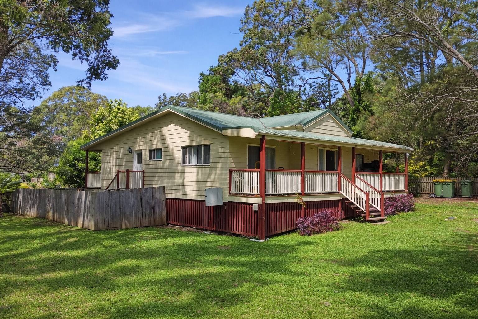22 Allambie Street, Macleay Island, Macleay Island - Image 1