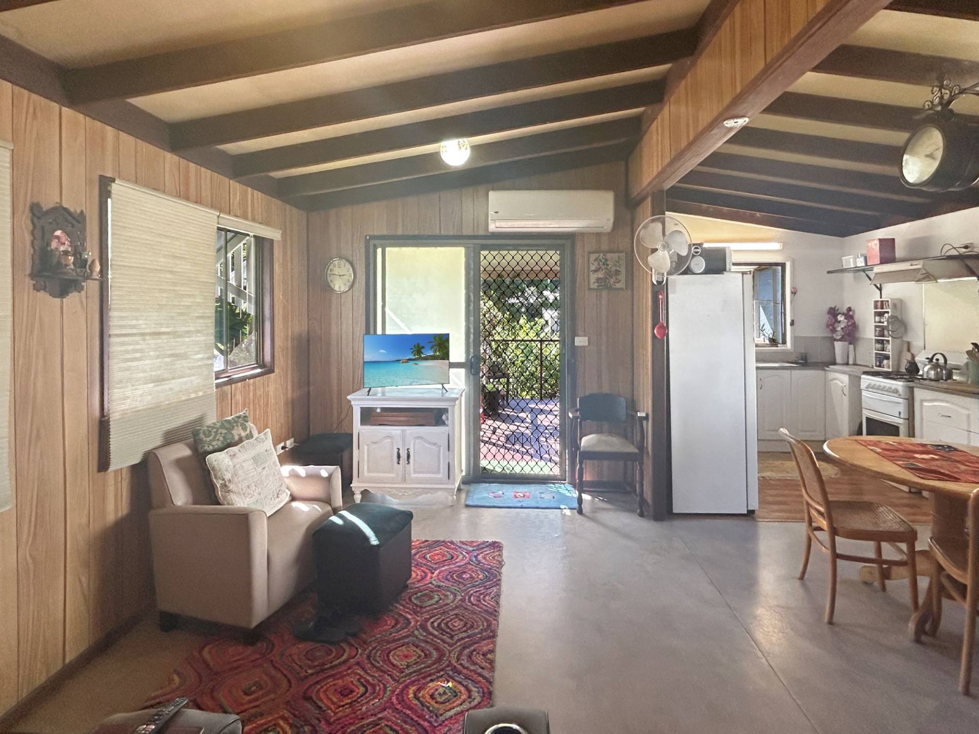 24 Udara Drive, Macleay Island, Macleay Island - Thumbnail 5