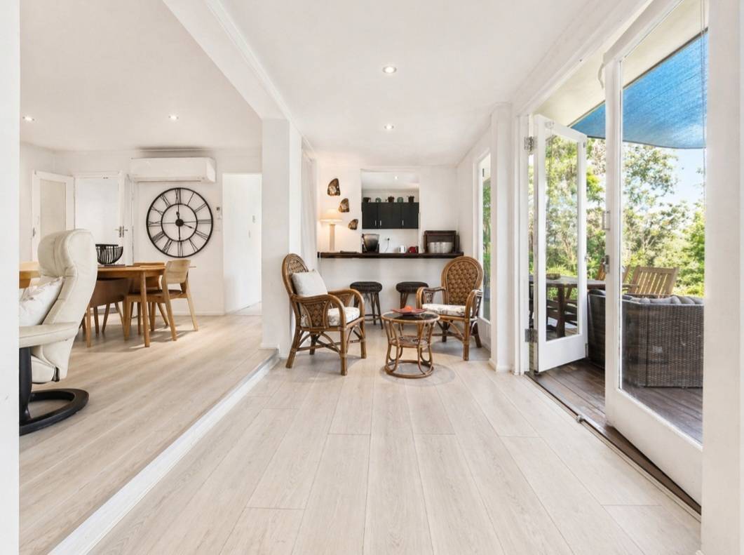 16 Calm Waters Crescent, Macleay Island - Image 1