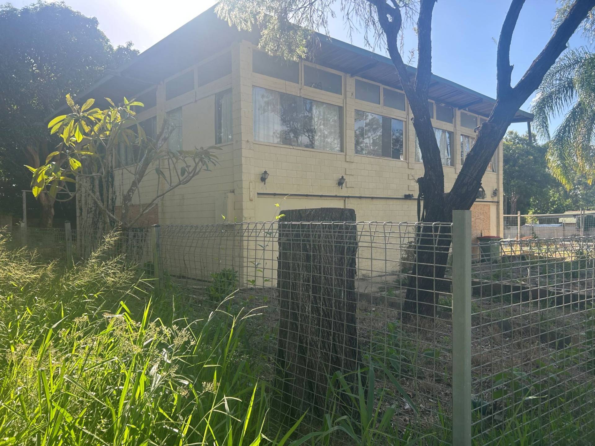 35 Cooee Crescent, Macleay Island, Macleay Island - Thumbnail 2