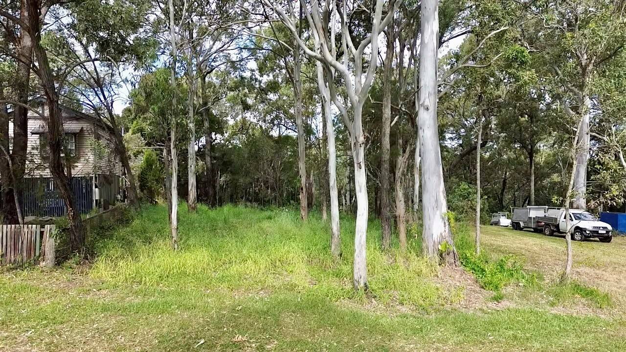 16 Blue Waters Crescent, Macleay Island, Macleay Island - Thumbnail 4