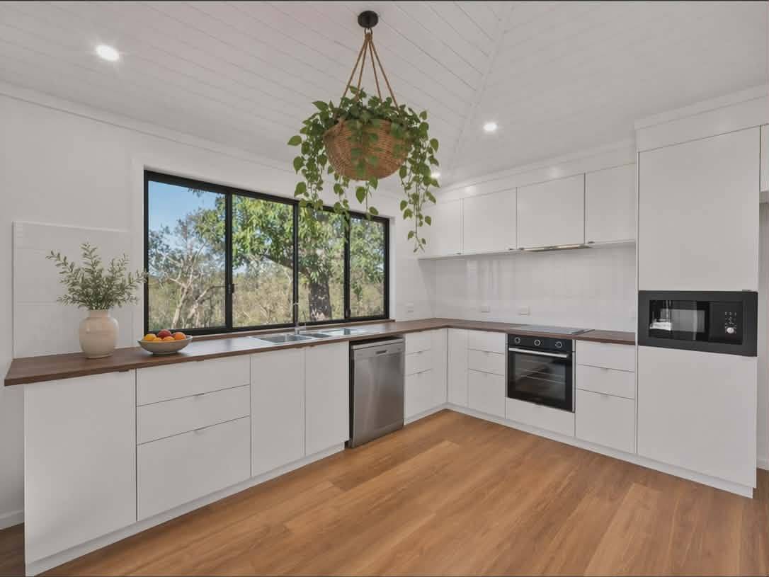 22 Timothy Street, Macleay Island, Macleay Island - Thumbnail 3