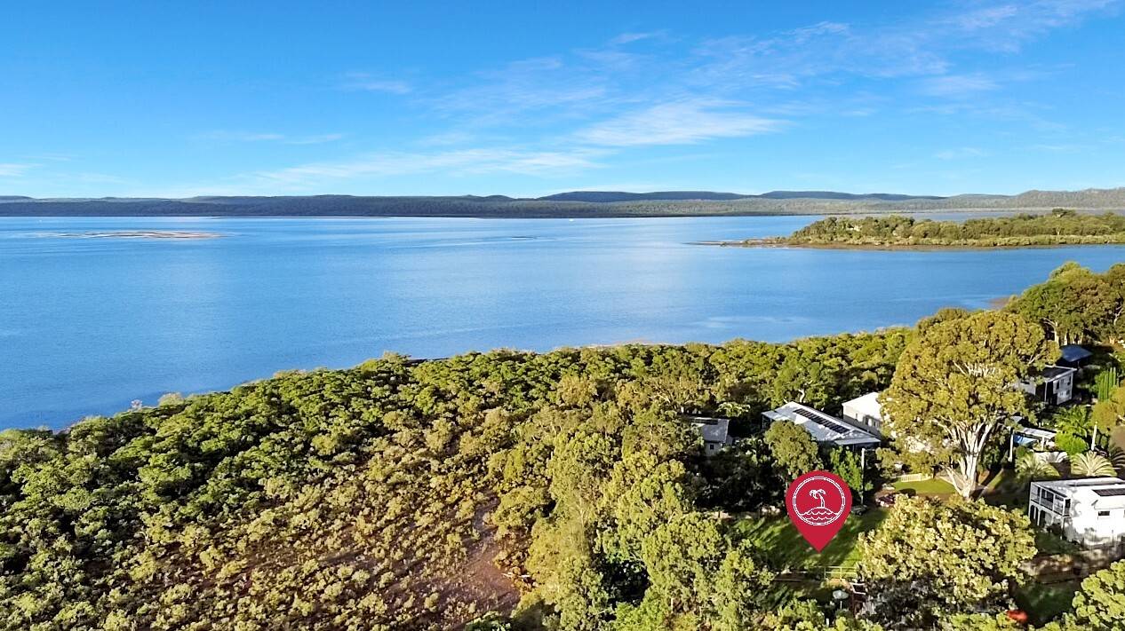 4 Island Outlook, Macleay Island, Macleay Island - Thumbnail 2