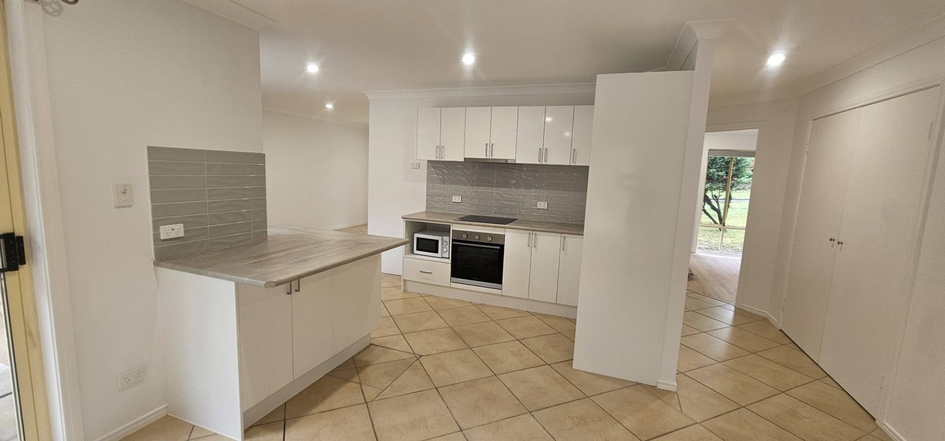12 Tingara Street, Macleay Island, Macleay Island - Thumbnail 6