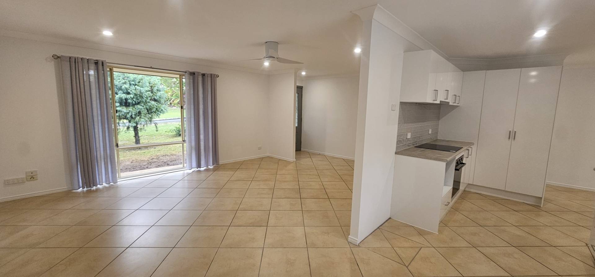 12 Tingara Street, Macleay Island, Macleay Island - Thumbnail 2