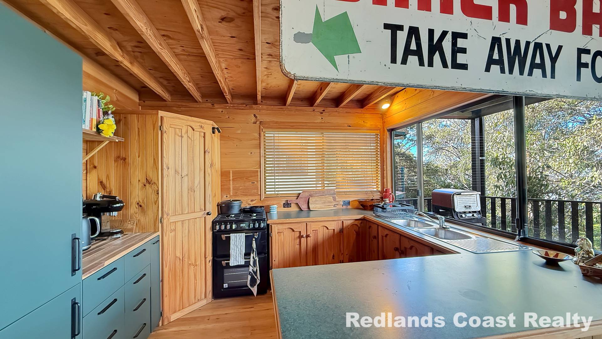 50 Resthaven Drive, Lamb Island, Lamb Island - Thumbnail 8