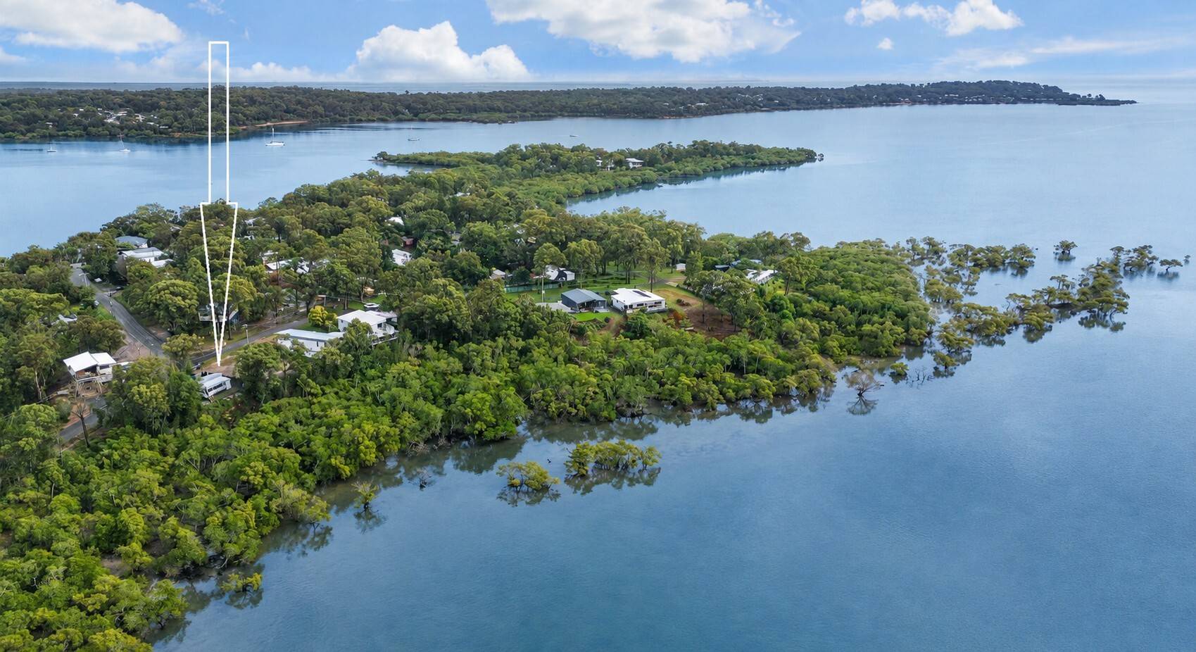 1-3 Blue Bay Crescent, Macleay Island, Macleay Island - Thumbnail 4