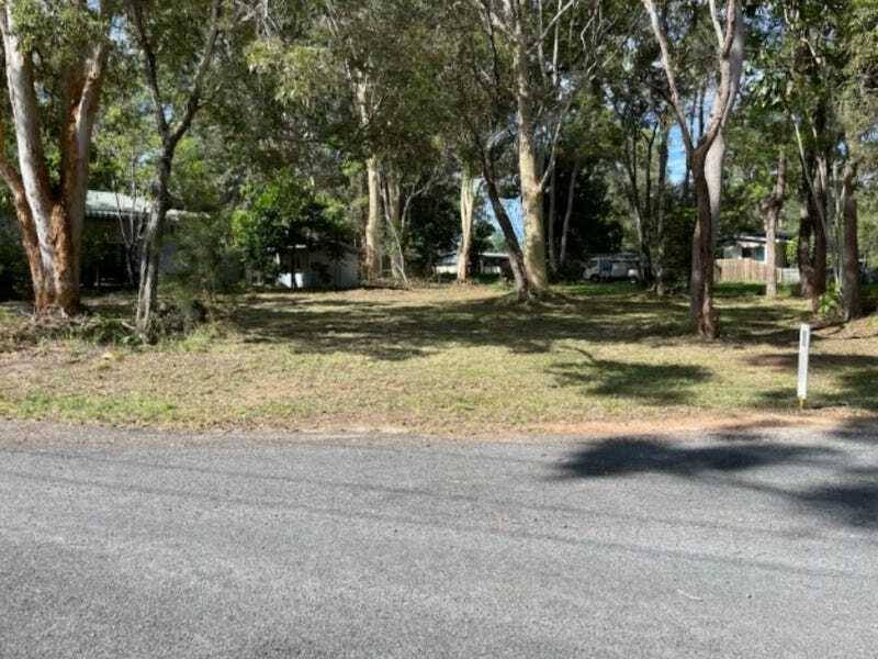 16 Arthur Street, Macleay Island, Macleay Island - Thumbnail 2