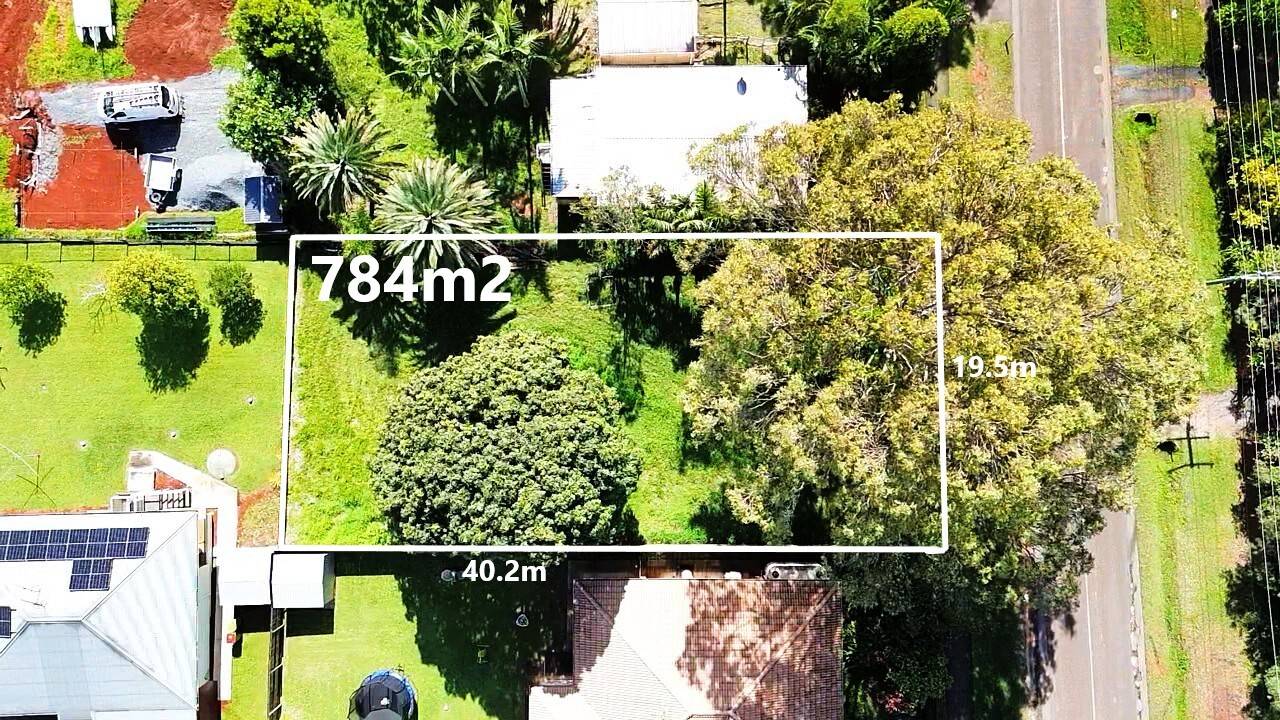 63 High Central Road, Macleay Island, Macleay Island - Thumbnail 2