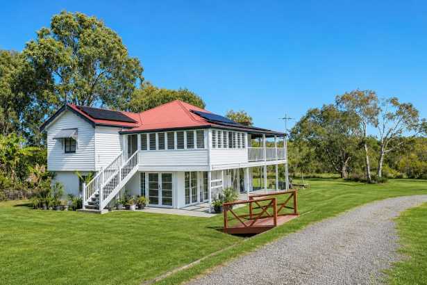 Waterfront Lifestyle Opportunity