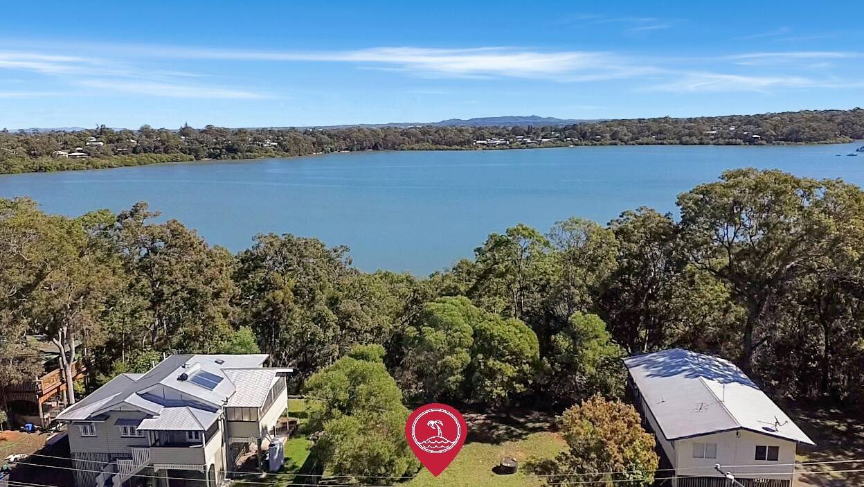 32 Calm Waters Crescent, Macleay Island, Macleay Island - Image 1