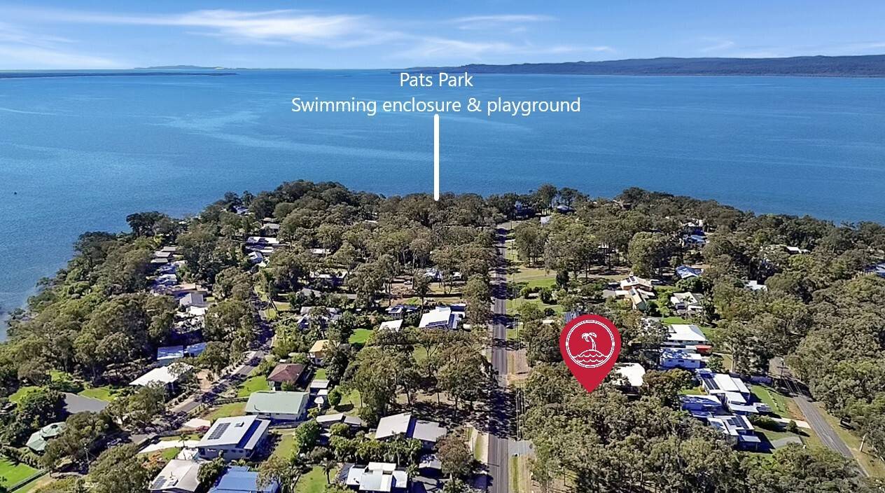 216 Kate Street, Macleay Island - Image 1