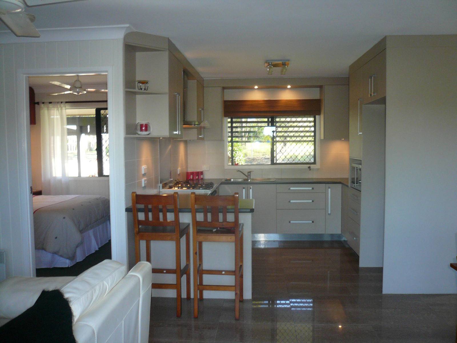 8 Timothy Street, Macleay Island, Macleay Island - Thumbnail 3