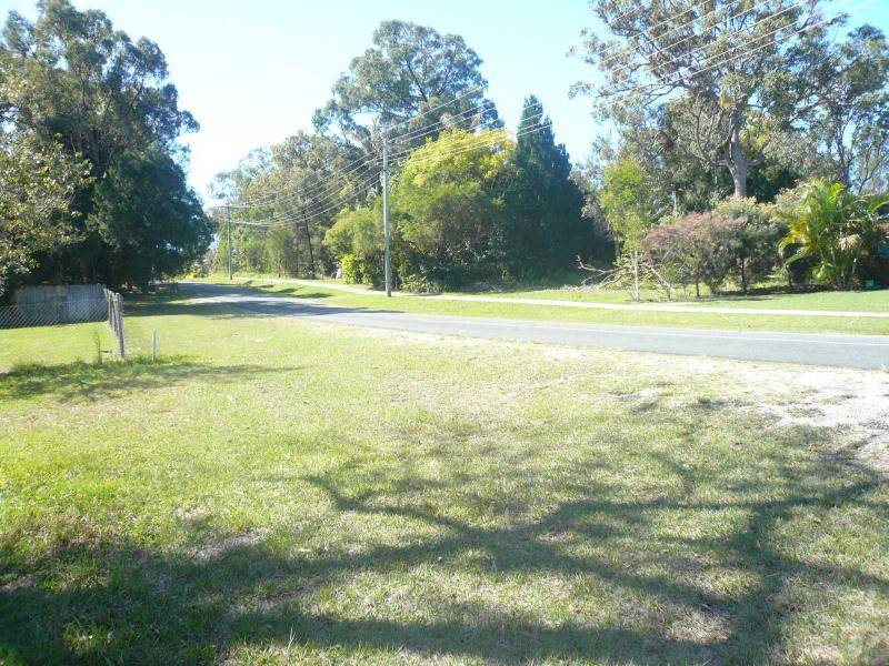 10 Coondooroopa Drive, Macleay Island, Macleay Island - Thumbnail 4