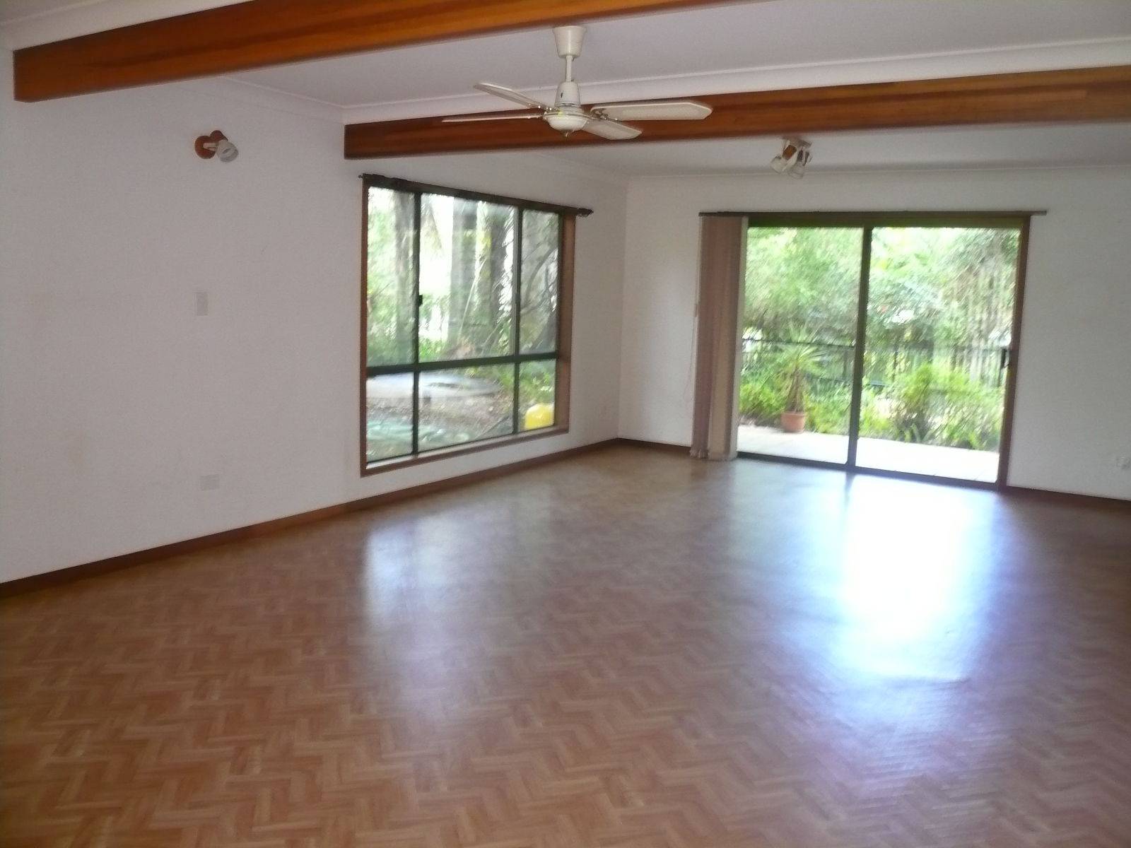 23-25 Rhodes Street, Macleay Island, Macleay Island - Thumbnail 4
