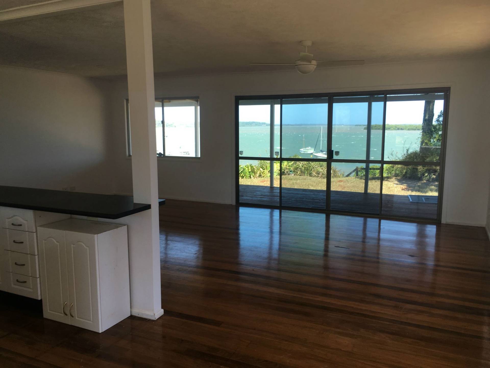 112 Western Road, Macleay Island, Macleay Island - Thumbnail 3